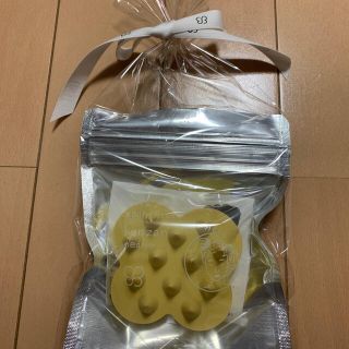 コスメキッチン(Cosme Kitchen)のukaケンザン 渋谷イエロー ukaスカルプブラシ ウカケンザン(スカルプケア)