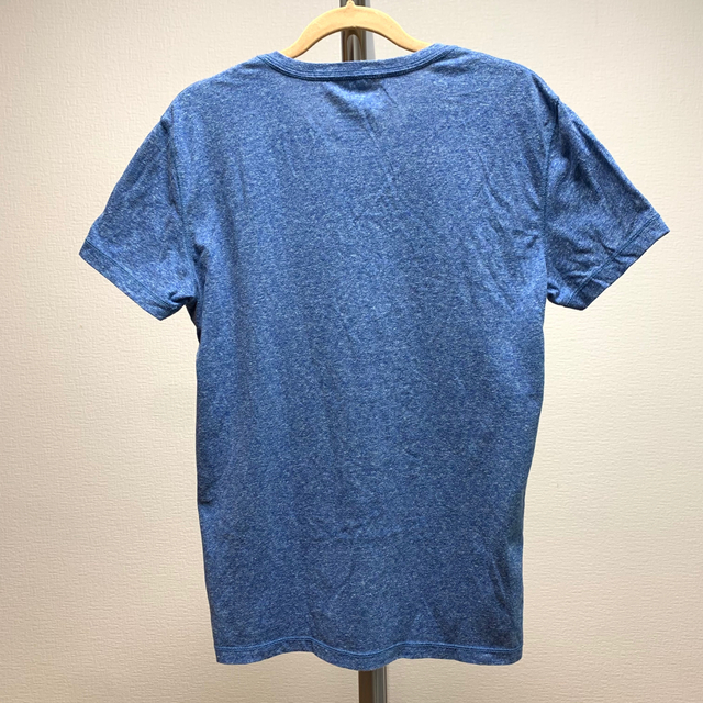 American Eagle(アメリカンイーグル)のアメリカンイーグルアウトフッターズ メンズ Vネック Tシャツ メンズのトップス(Tシャツ/カットソー(半袖/袖なし))の商品写真