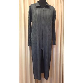 プリーツプリーズイッセイミヤケ(PLEATS PLEASE ISSEY MIYAKE)のPLEATS PLEASE プリーツプリーズ ロング カーディガン グレー(カーディガン)