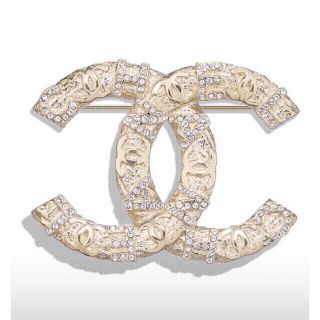 シャネル(CHANEL)のCHANEL♥️最新作♥️激レア♥️ココマーク♥️ブローチ(ブローチ/コサージュ)