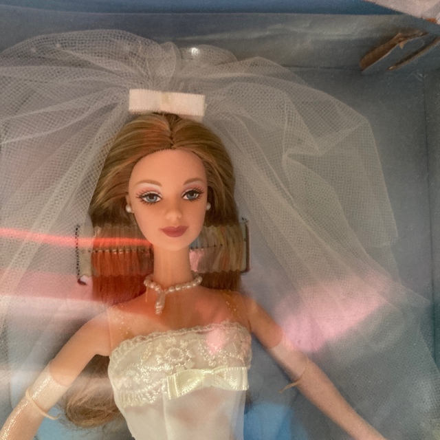 Barbie(バービー)のバービー人形 Millennium Wedding  2000 新品未開封品 キッズ/ベビー/マタニティのおもちゃ(ぬいぐるみ/人形)の商品写真