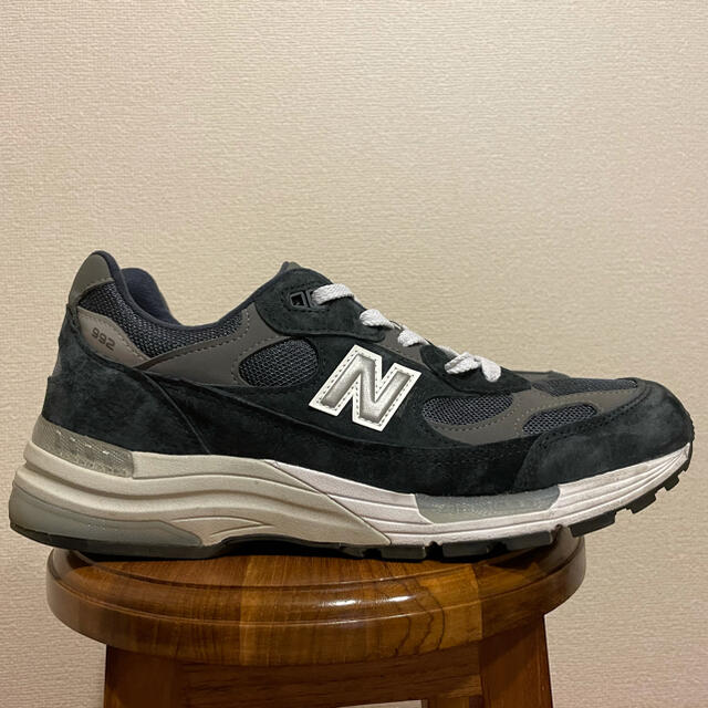 New Balance(ニューバランス)のnewbalance 992 ネイビー　M992GG us10 28cm メンズの靴/シューズ(スニーカー)の商品写真