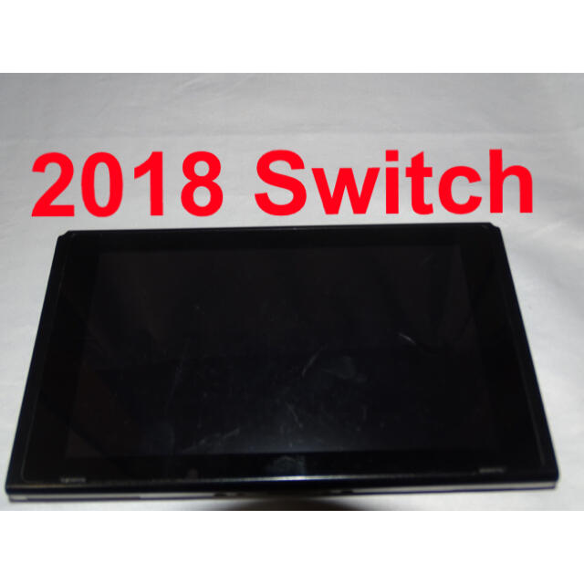 任天堂　2018年製Switch スイッチ　本体　QA589