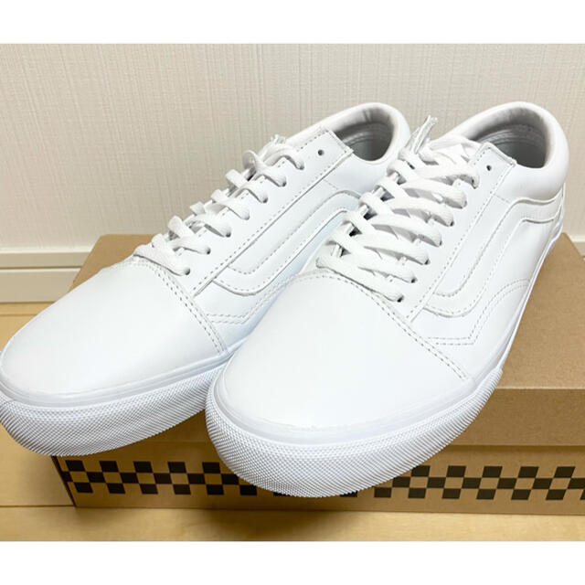 新品未使用VANS OLD SKOOL オールドスクールLEA WHITE