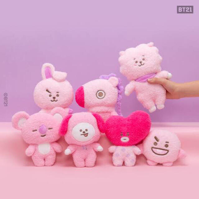 防弾少年団(BTS)(ボウダンショウネンダン)のBT21☆TATA☆ピンクカラーぬいぐるみ&キーリング☆日本限定☆2点セット エンタメ/ホビーのタレントグッズ(アイドルグッズ)の商品写真