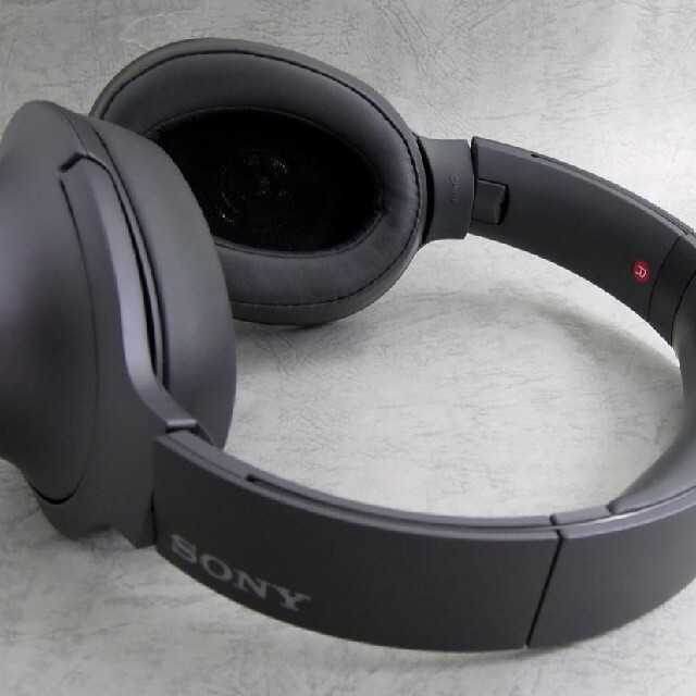 SONY(ソニー)のSONY MDR-H600A Bステレオヘッドホン h.ear on 2 スマホ/家電/カメラのオーディオ機器(ヘッドフォン/イヤフォン)の商品写真