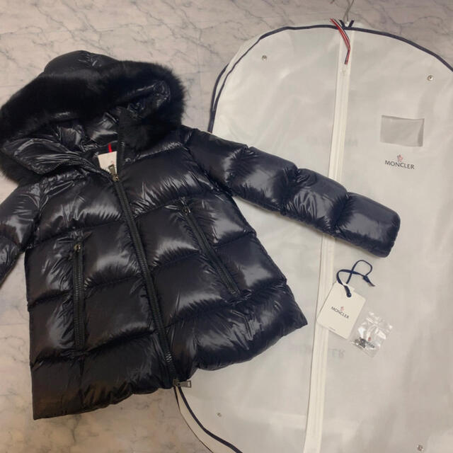 完売MONCLER SERIFUR (モンクレール )