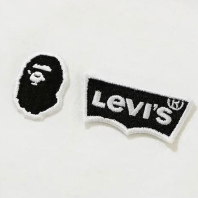 A BATHING APE(アベイシングエイプ)のBAPE X LEVI’S TEE ホワイト 2XL 新品 メンズのトップス(Tシャツ/カットソー(半袖/袖なし))の商品写真