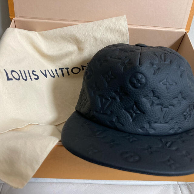 LOUIS VUITTON(ルイヴィトン)のLouis Vuitton×Virgil Abloh モノグラムキャップ 未使用 メンズの帽子(キャップ)の商品写真