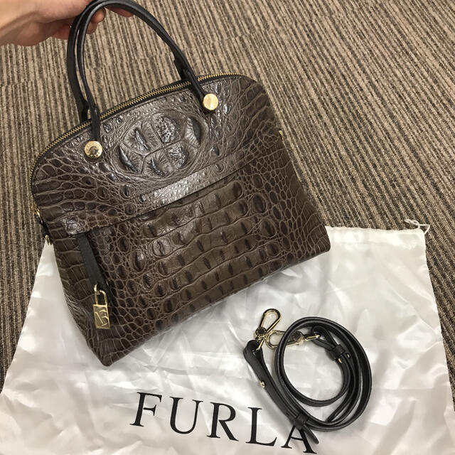 FURLA PIPER クロコ型押しバッグ