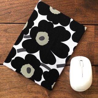 マリメッコ(marimekko)のハンドメイド　マウスパッド　北欧　文具(その他)