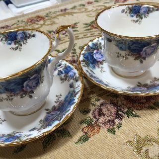 ロイヤルアルバート(ROYAL ALBERT)のロイヤルアルバート　ムーンライトローズ　コーヒーカップ　英国製　新品(食器)