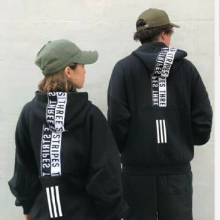 アディダス(adidas)の【新品　フォロー割あり】アディダス　パーカー　XO(パーカー)