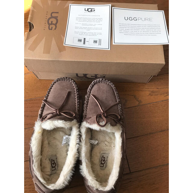 UGG(アグ)のアグ モカシン　ダコタ レディースの靴/シューズ(スリッポン/モカシン)の商品写真