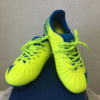 ミズノ(MIZUNO)の値下げ　ミズノサッカースパイク　19センチ(シューズ)