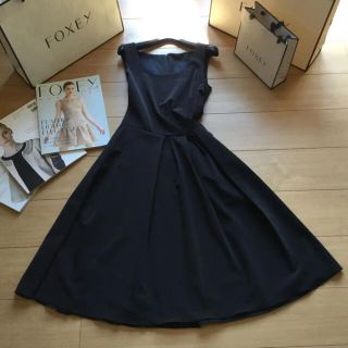 FOXEY - ♡♡FOXEY フォクシー フィット&フレアワンピース♡の通販 by