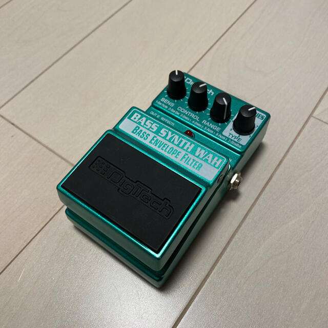 Digitech BASS SYNTH WAH