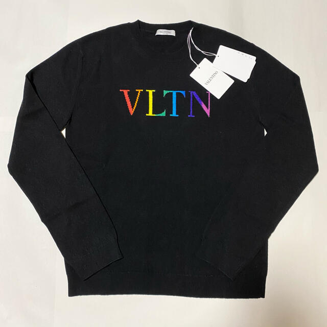 VALENTINO(ヴァレンティノ)の新品未使用！送料込み★VALENTINO★VLTNマルチカラー プルオーバー メンズのトップス(ニット/セーター)の商品写真