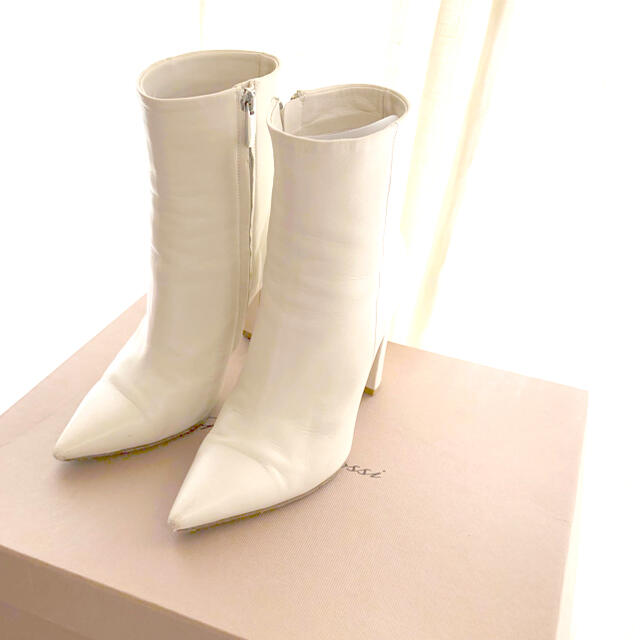 靴/シューズジャンヴィトロッシ　ホワイトブーツ　ホワイトショートブーツ　オフホワイト