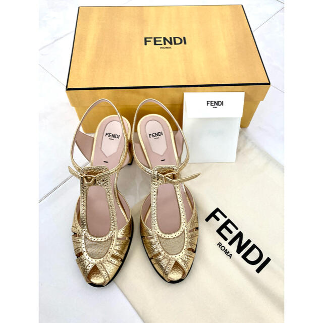 FENDI 新品　オシャレ　サンダル　パンプス　大幅値下げ❣️サンダル