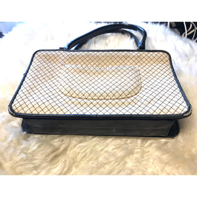 CHANEL(シャネル)のCHANEL シャネル　ミニ　ハンドバッグ　ヴィンテージ レディースのバッグ(ハンドバッグ)の商品写真