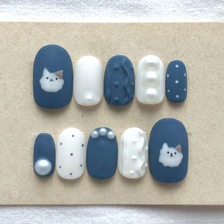 ねこ ♡ ネイビー×ホワイト×マット×ニット ネイルチップ ハンドメイドのアクセサリー(ネイルチップ)の商品写真