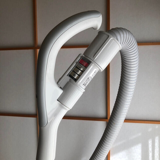 三菱電機 - 【三菱電機】紙パック式掃除機TC-SXG1 2018年式 美品の通販 by snowdrop's shop|ミツビシデンキならラクマ