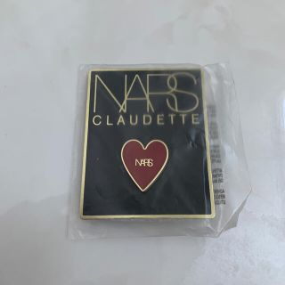 ナーズ(NARS)のNARS ピンバッチ　ハート(その他)