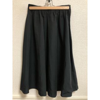 ザラ(ZARA)の【美品】zara ミディアムスカート(ひざ丈スカート)