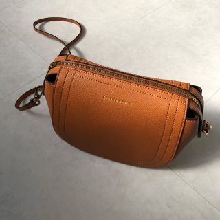 チャールズアンドキース(Charles and Keith)のCHARLES&KEITH ショルダーバッグ(ショルダーバッグ)