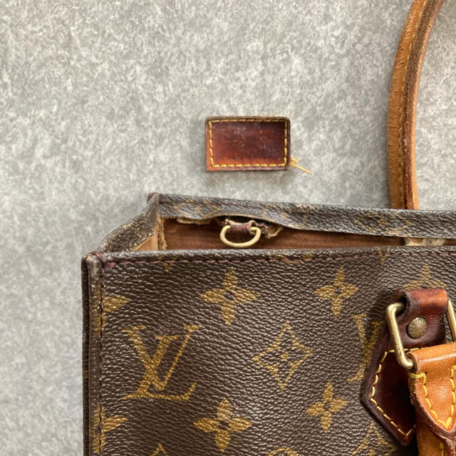 LOUIS VUITTON(ルイヴィトン)のルイヴィトン　サックプラ　モノグラム レディースのバッグ(トートバッグ)の商品写真