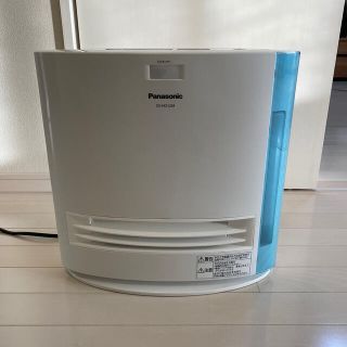 パナソニック(Panasonic)の温風ヒーター（加湿器付き）(ファンヒーター)