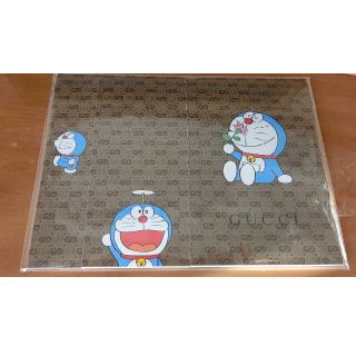 グッチ(Gucci)のグッチドラえもんコラボ商品(キャラクターグッズ)