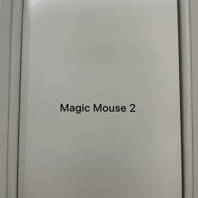 Apple(アップル)のマジックマウス2 スマホ/家電/カメラのPC/タブレット(PC周辺機器)の商品写真