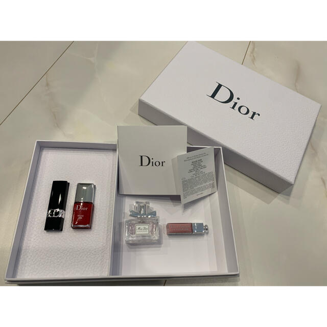 Dior ミニコスメセット新品未使用　箱付き   フリマアプリ ラクマ