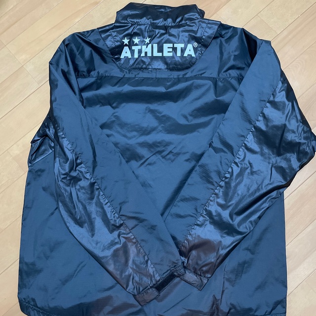 ATHLETA(アスレタ)のATHLETAウインドブレーカー スポーツ/アウトドアのサッカー/フットサル(ウェア)の商品写真