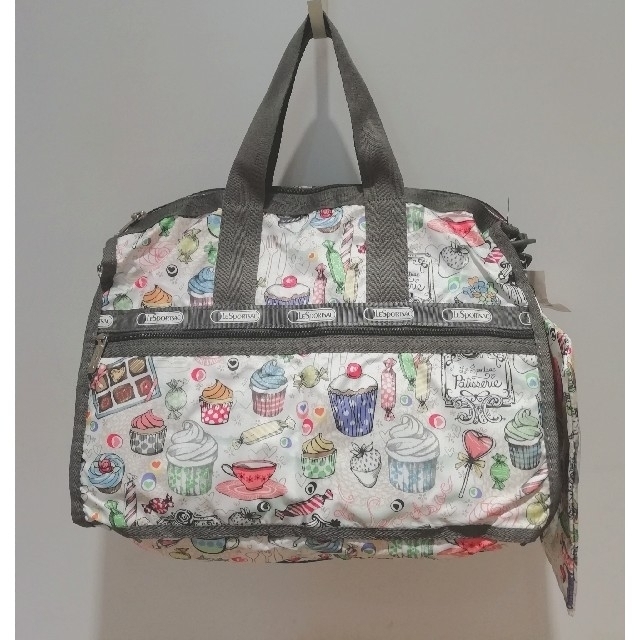 LeSportsac(レスポートサック)のLeSportsacのボストン【MEDIUM WEEKENDER】 レディースのバッグ(ボストンバッグ)の商品写真