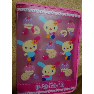 サンリオ(サンリオ)の専用！ウサハナ書類ケース(キャラクターグッズ)