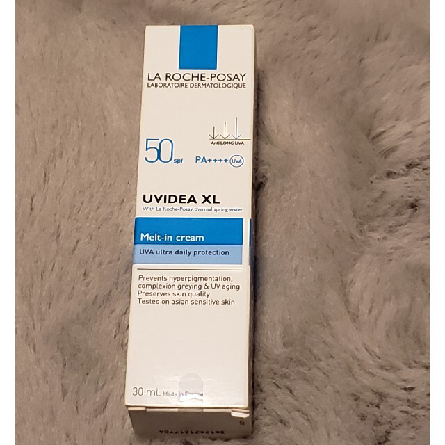 LA ROCHE-POSAY(ラロッシュポゼ)のラ ロッシュ ボゼ UVイデア XL 新品未開封 コスメ/美容のボディケア(日焼け止め/サンオイル)の商品写真