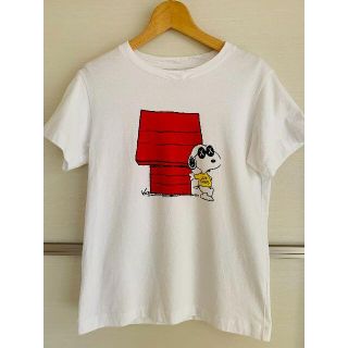 ユニクロ(UNIQLO)のUNIQLO× KAWS×PEANUTS スヌーピーTシャツ (Tシャツ/カットソー)