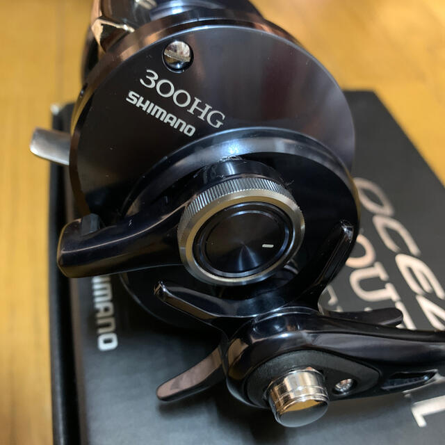 SHIMANO - オシアコンクエストリミテッド300HGの通販 by アサ's shop｜シマノならラクマ