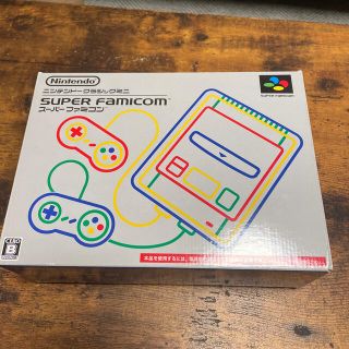 ニンテンドウ(任天堂)のスーパーファミコンミニ(家庭用ゲーム機本体)