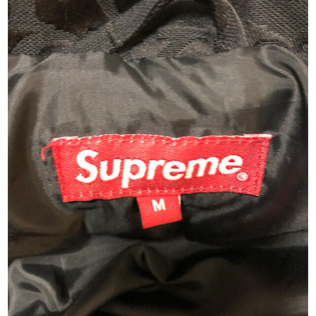 Supreme(シュプリーム)のSupreme 2017A/W Fuck Jacquard Puffy M メンズのジャケット/アウター(ダウンジャケット)の商品写真