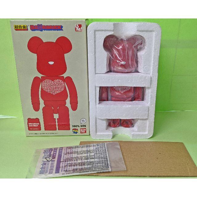 MEDICOM TOY(メディコムトイ)のBE@RBRICK  200% International Love Heart エンタメ/ホビーのコレクション(その他)の商品写真