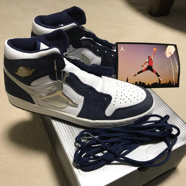 エア　ジョーダン1  レトロプラス　AIR JORDAN 1 RETRO +