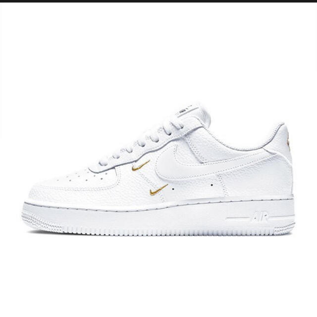 NIKE WMNS AIR FORCE 1 07 ESSENTIAL 24.0