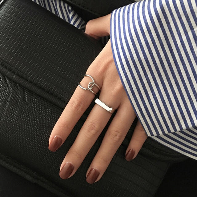 シルバー スクエア細リング オシャレ 韓国 ユニセックス 指輪 人気