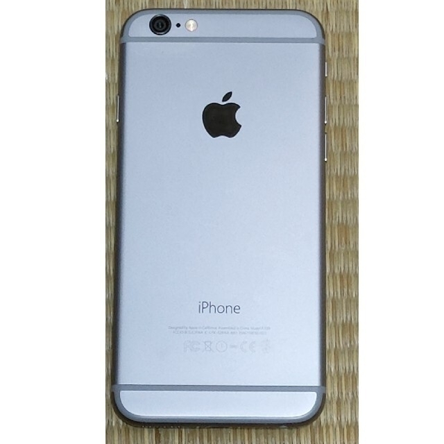 iPhone6　au 64GB シルバースマートフォン/携帯電話