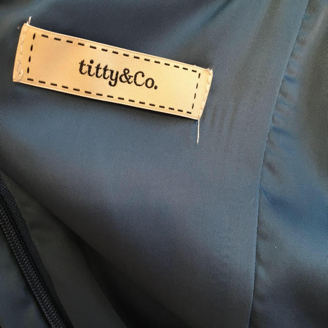 titty&co(ティティアンドコー)のレモン柄ワンピース レディースのワンピース(ひざ丈ワンピース)の商品写真