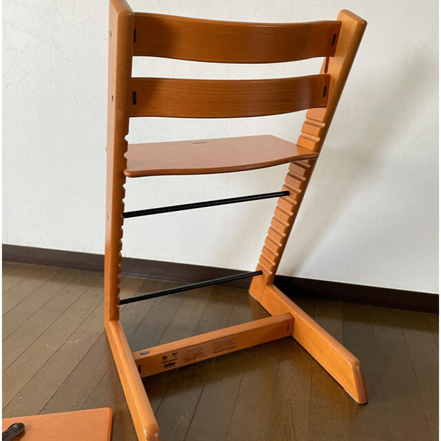 Stokke トリップトラップ　旧モデル 廃盤色 チェリー